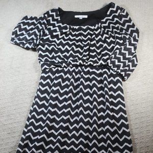 Rebellion Size XL Black & White Chevron Patterned Dress